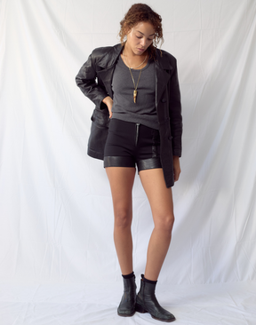 Manteau croisé en cuir