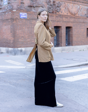 Blazer à dos ouvert avec noeud