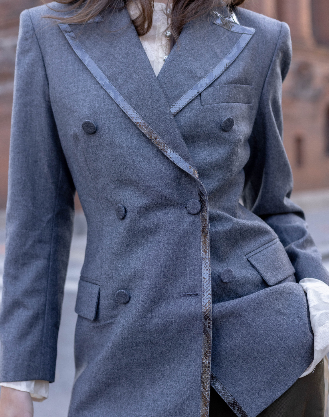 Blazer croisé en laine à col python