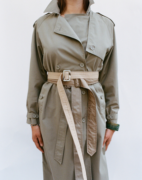 Trench-coat kaki