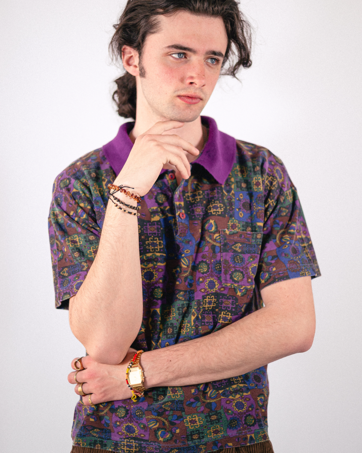 Polo à motifs géométriques