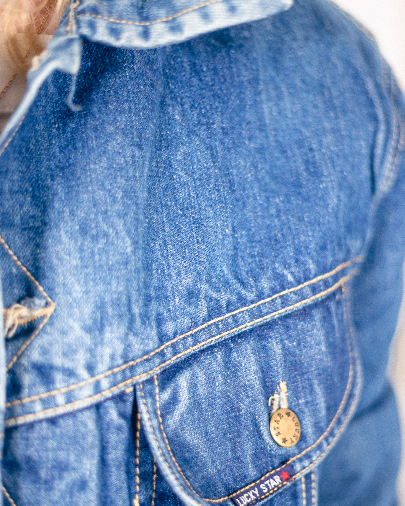 Veste en denim brut