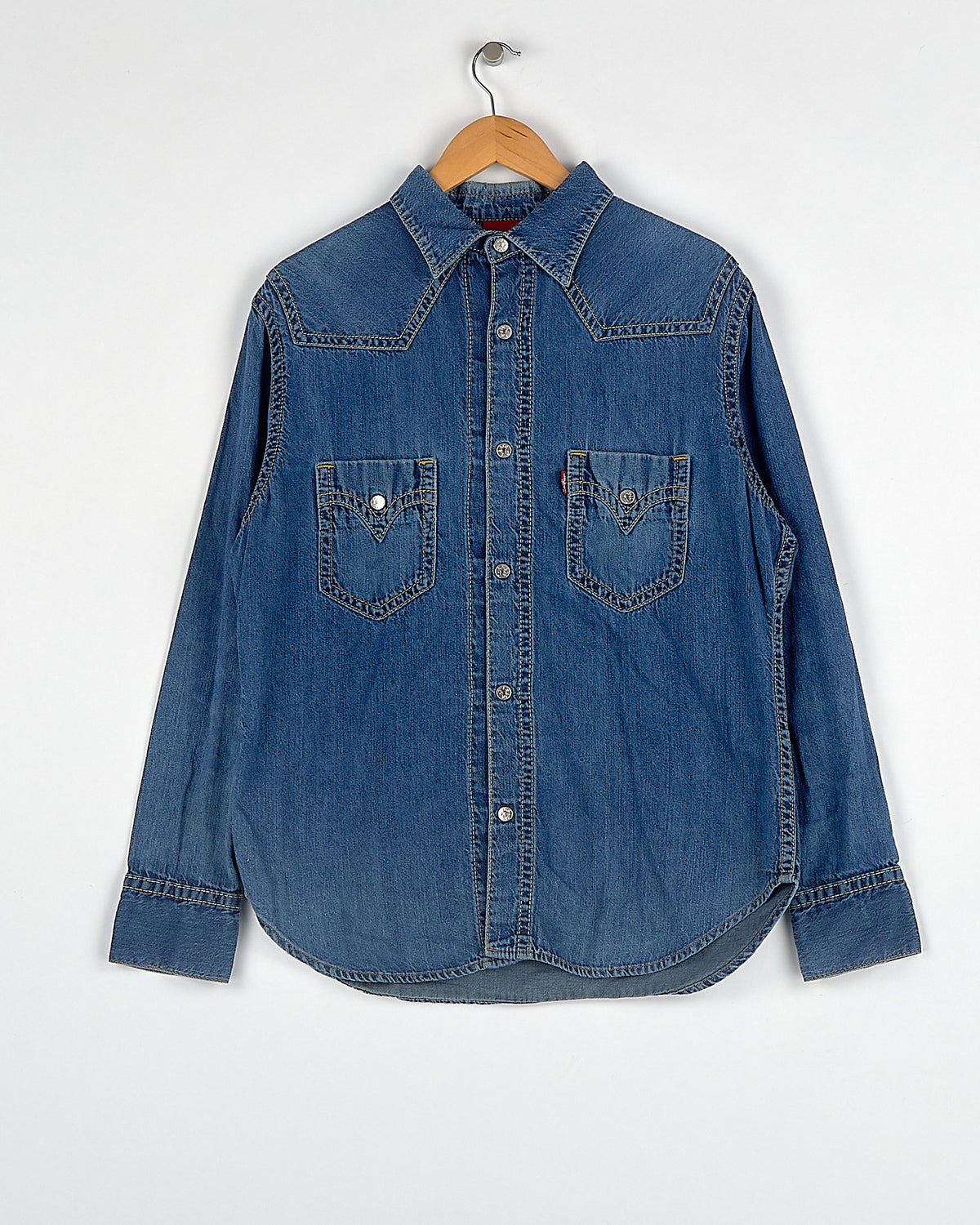 Chemise en denim esprit western