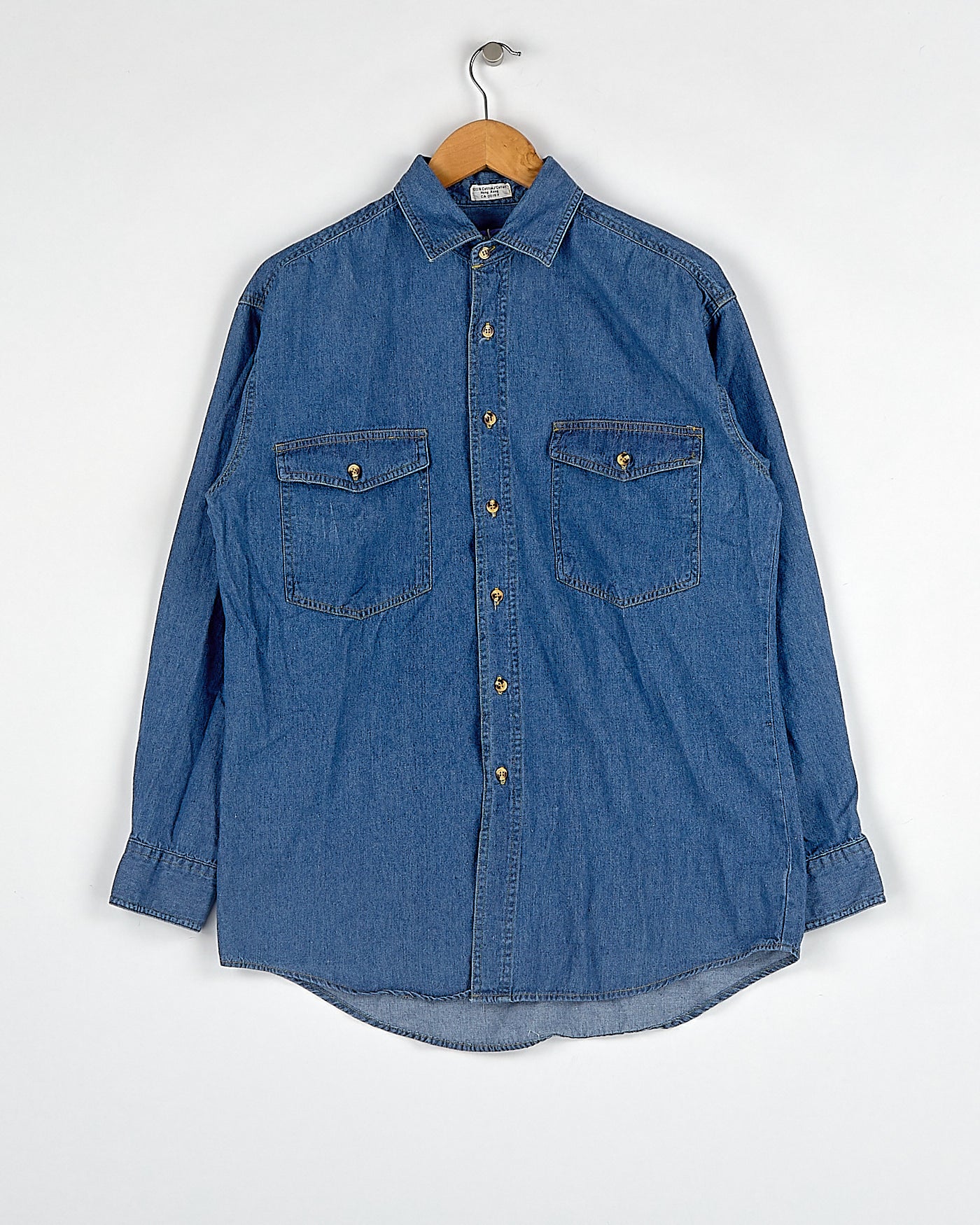 Chemise en denim bleu classique